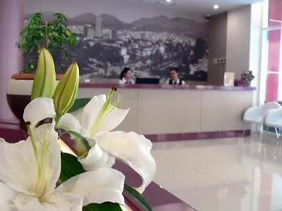 Sky 2 Hotel Tirana