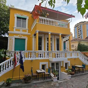 15 - Center Otel
